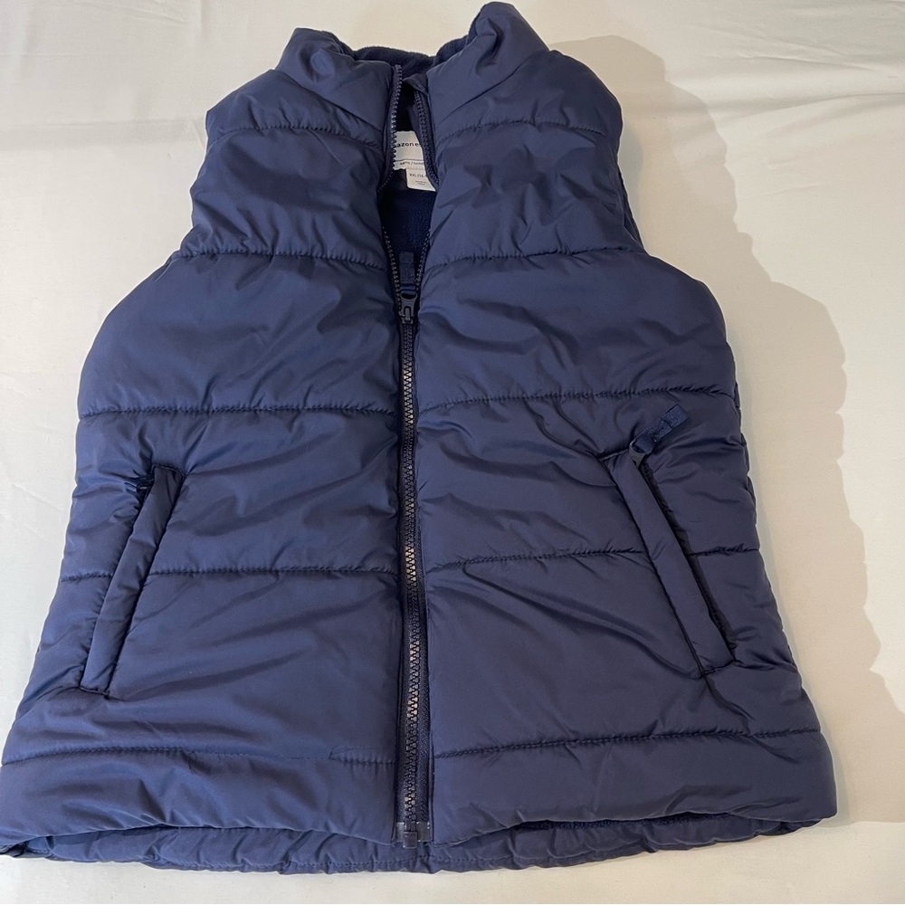 Amazon Essentialโs, Kids puffy Vest , size XXL, good condition, preownedโฆ